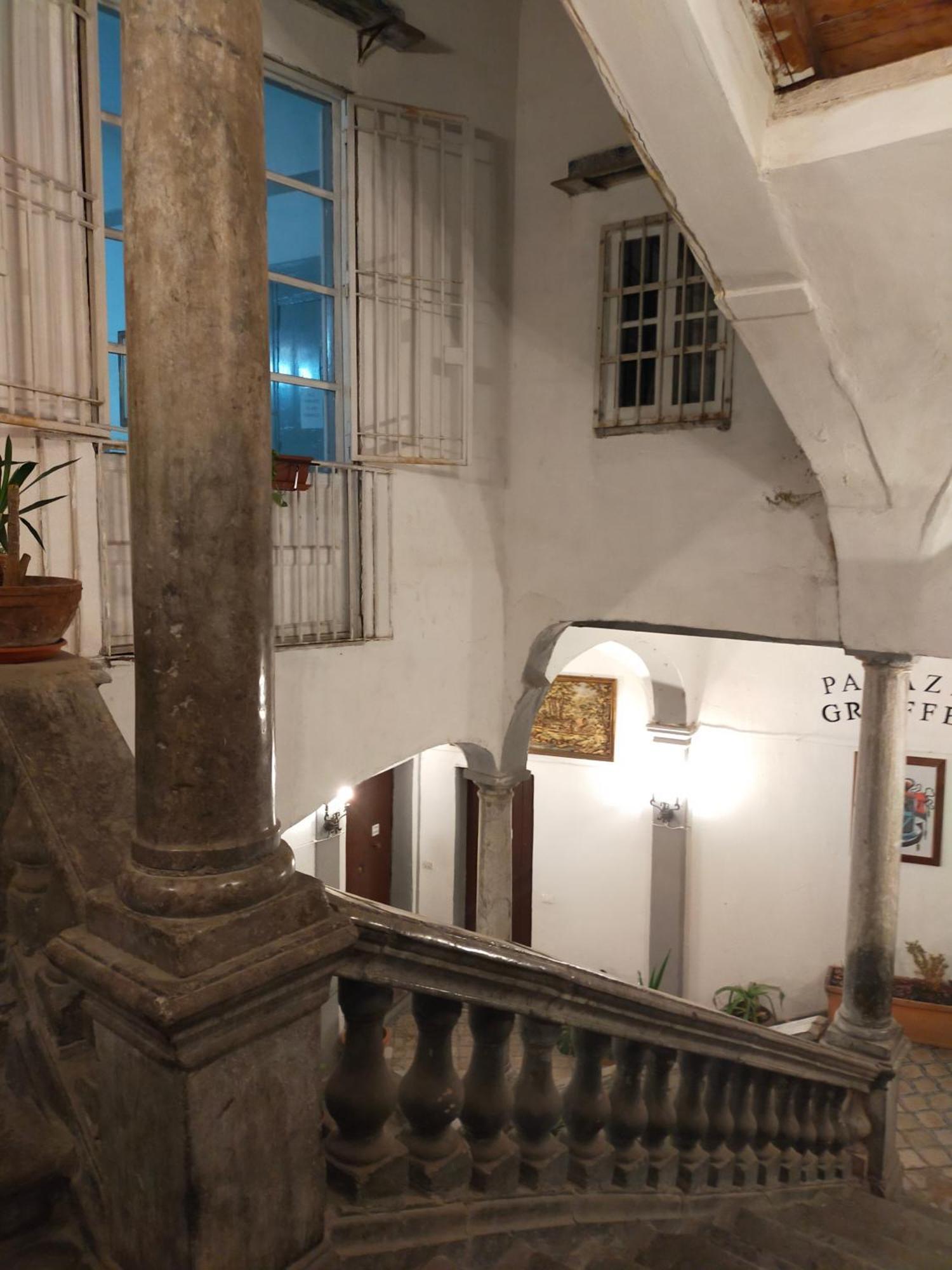 Appartement Casa In Palazzo Graffeo Erika à Palerme Extérieur photo